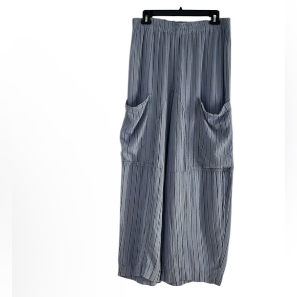 Urban Outfitters Mae Striped Linen Cargo Pant Light Blue Wide Leg Pants M EUC - Picture 1 of 10